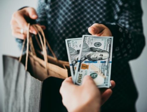 Dollar Down as Powell Pedals Gradual Rate-Hike Narrative